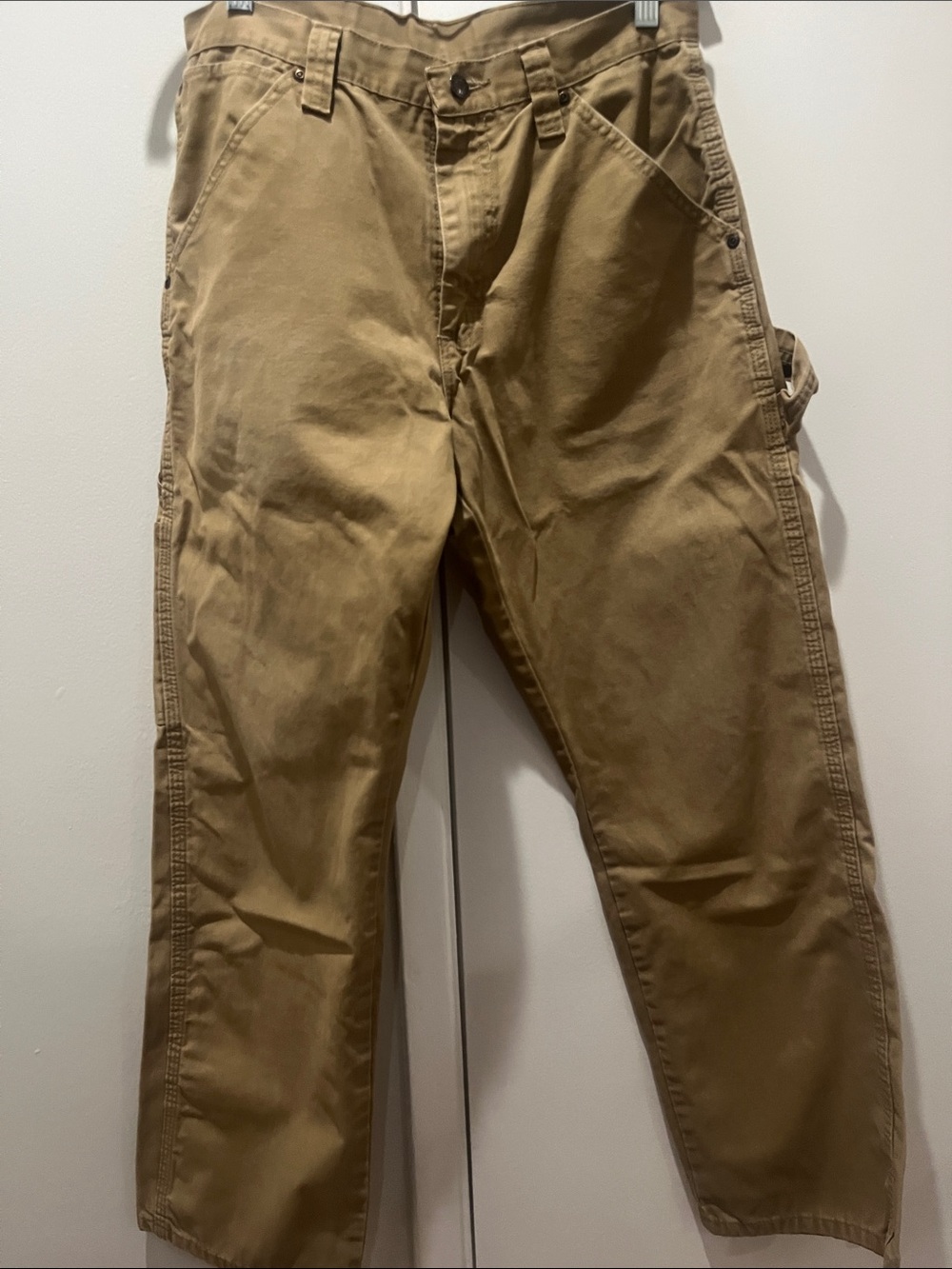Wrangler Men's Cargo Pants in Tan